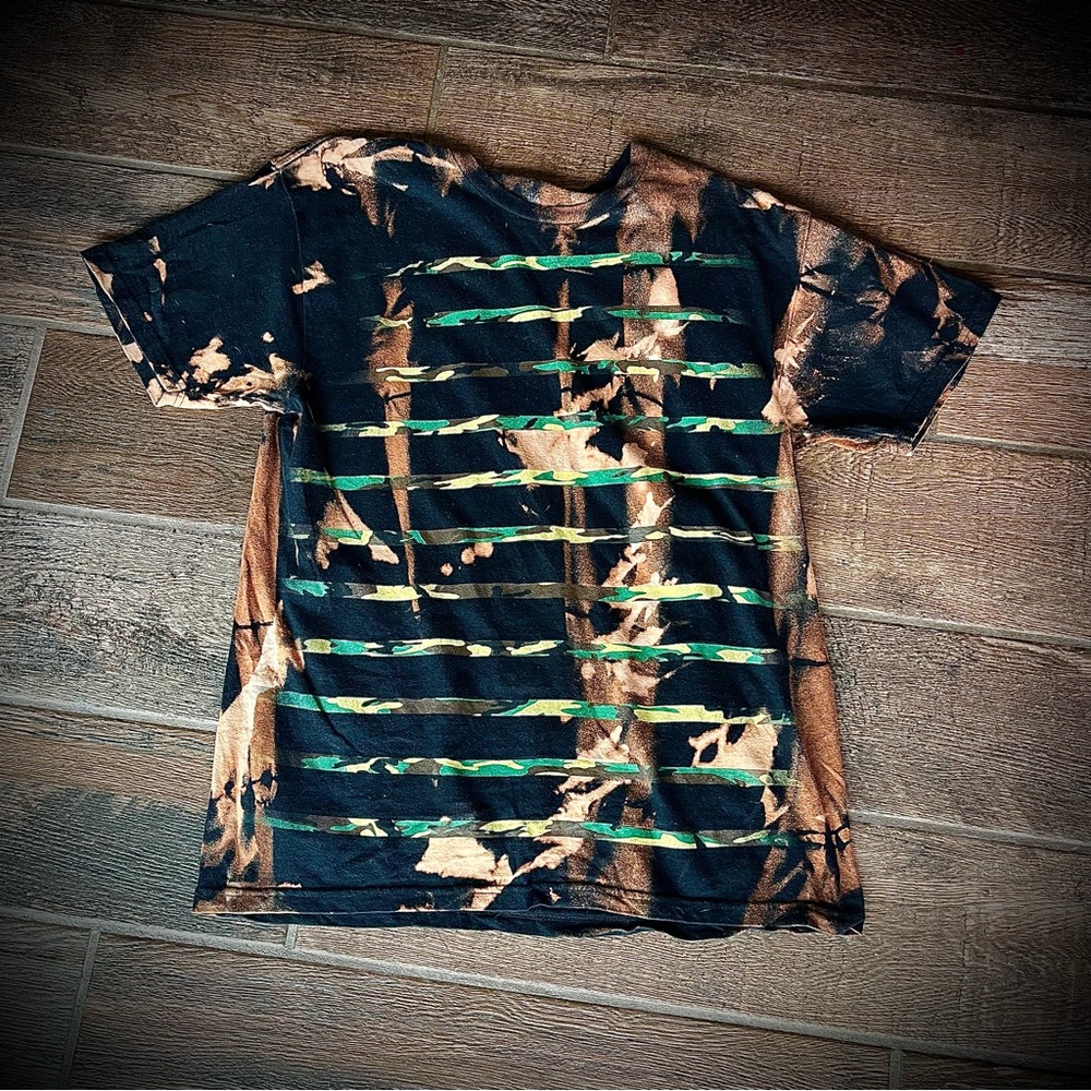 INK Tie Dye interesting printed t shirt camouflage brown tan M
